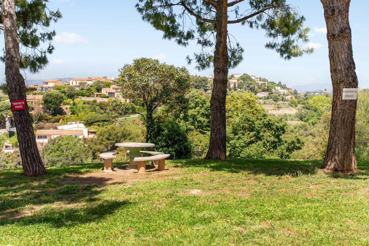 Appartement Superb With Garage And Sea And City View In - Welkeys