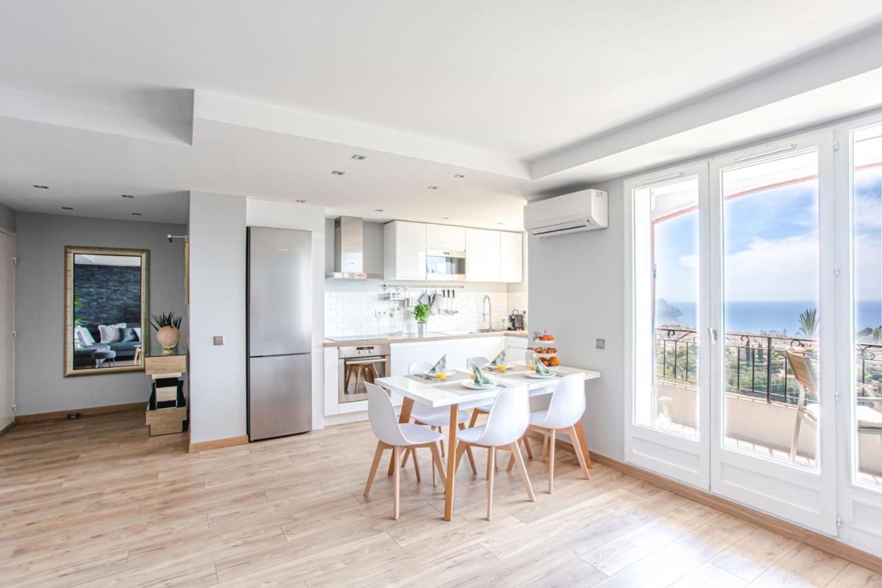 Appartement Superb With Garage And Sea And City View In - Welkeys *
